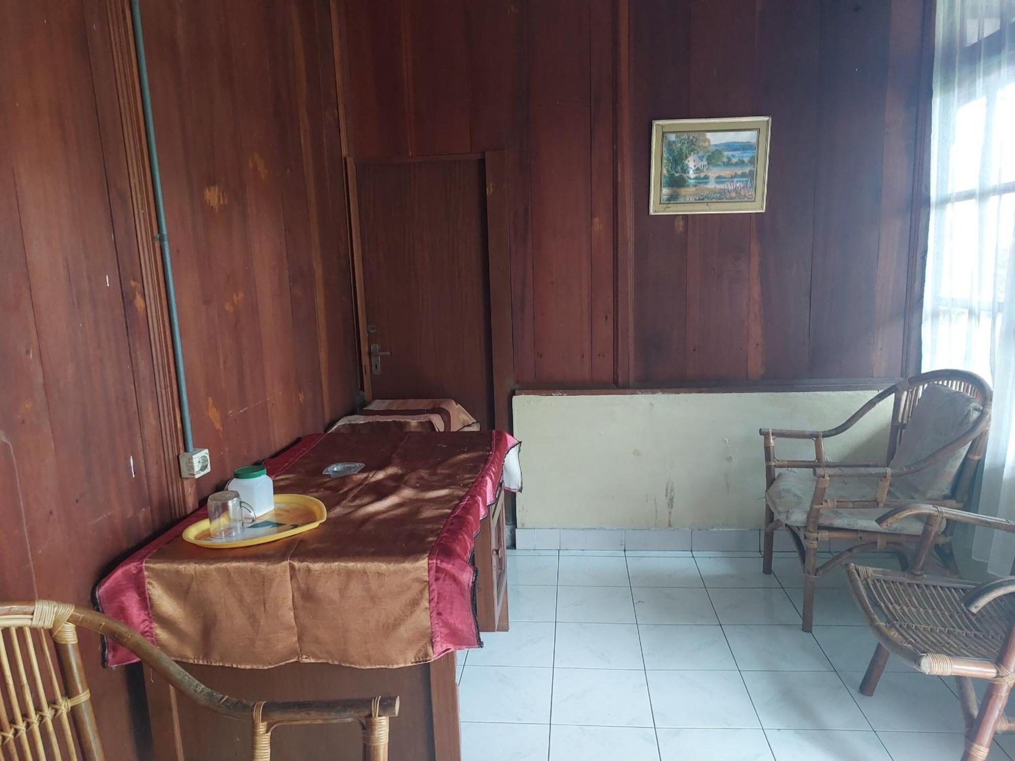 Mountain View Homestay Tomohon Bagian luar foto